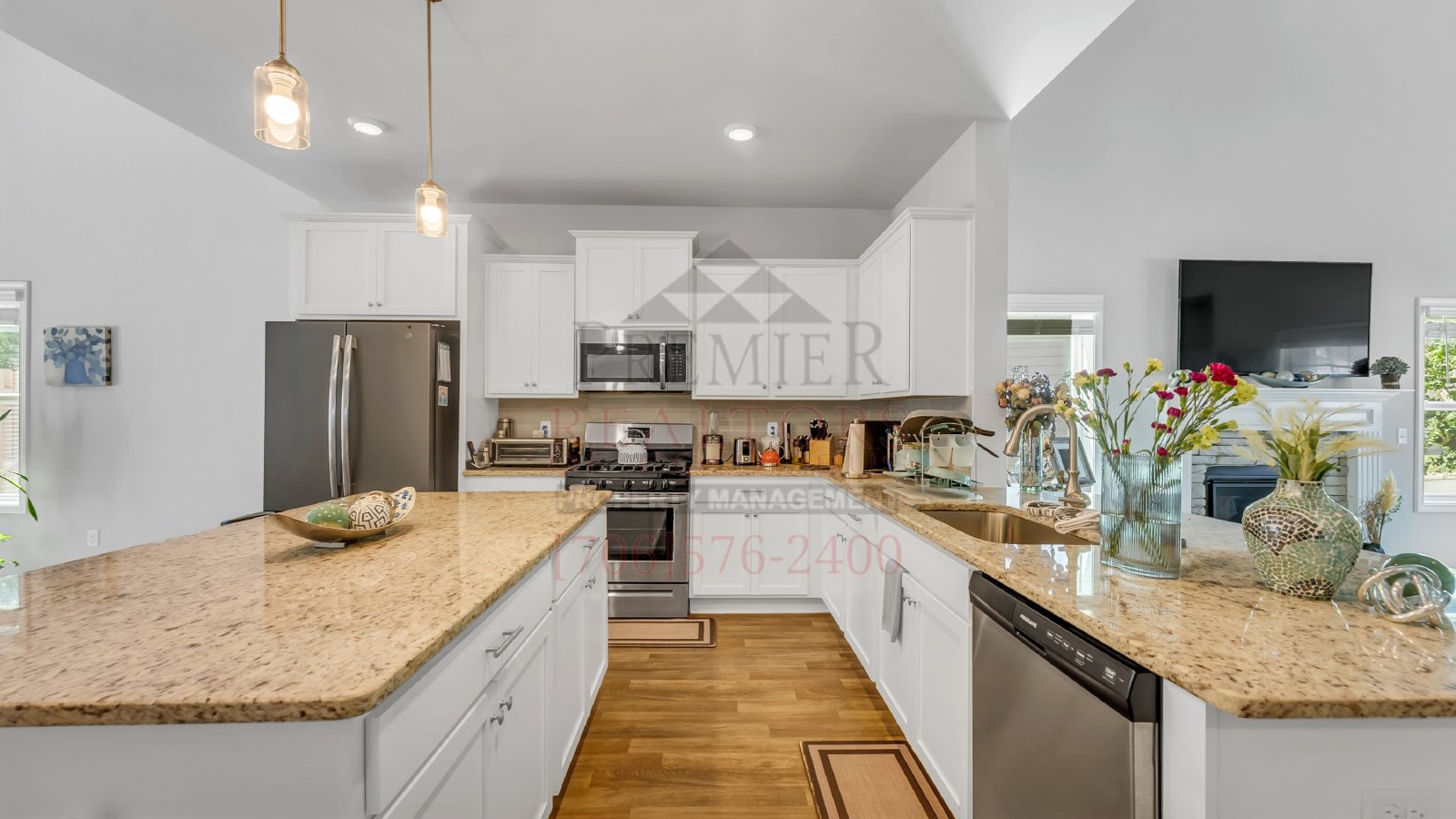 7594 Mockernut Way - 1 property image