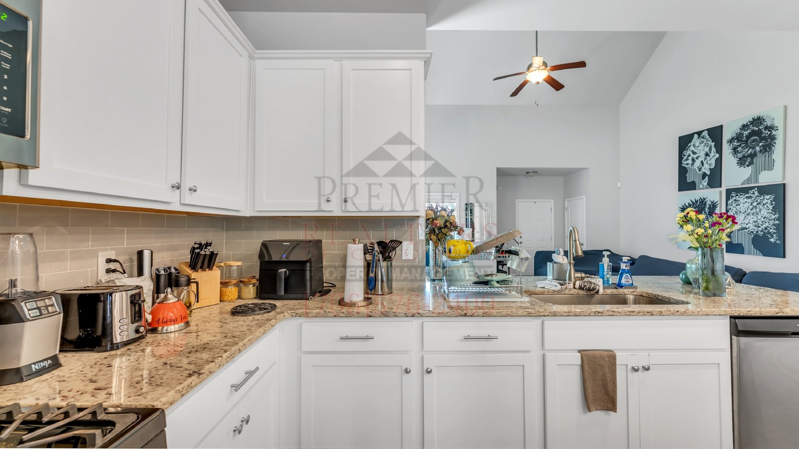 7594 Mockernut Way - 1 property image