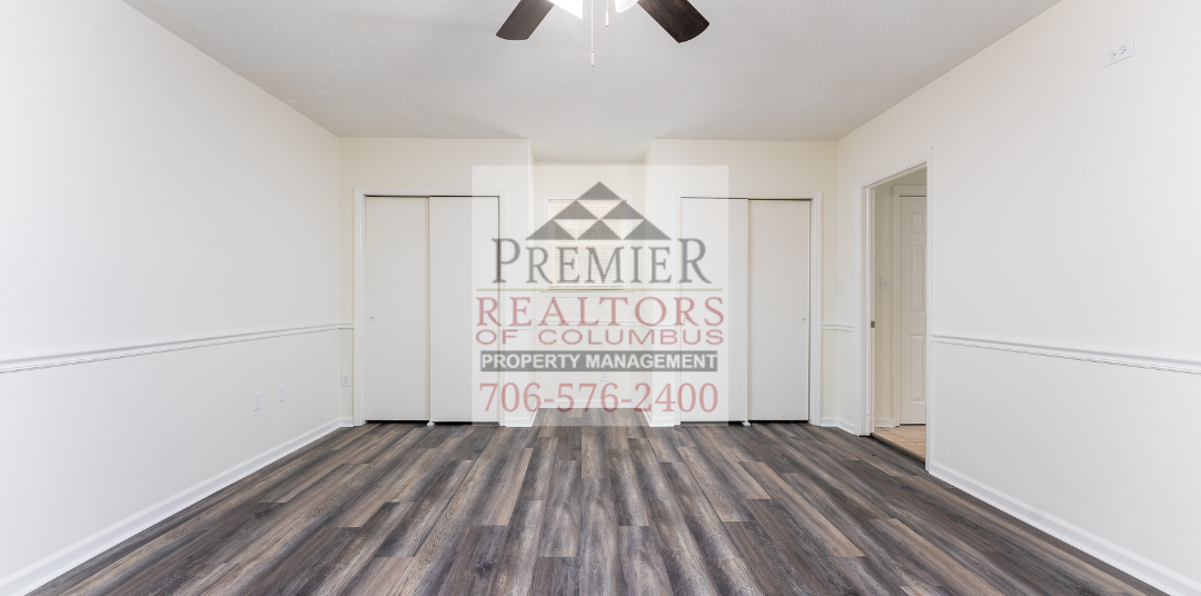 4702 Harbin Street - 1 property image