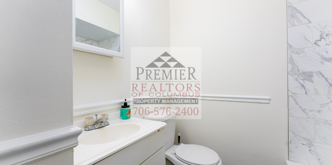 4702 Harbin Street - 1 property image