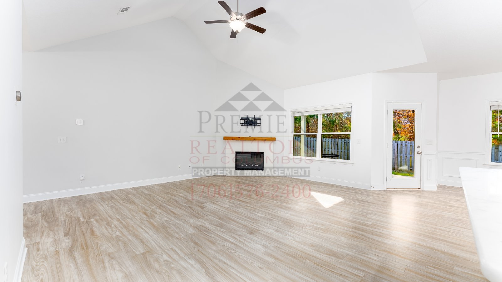 9825 North Ivy Park Drive - 1 property image