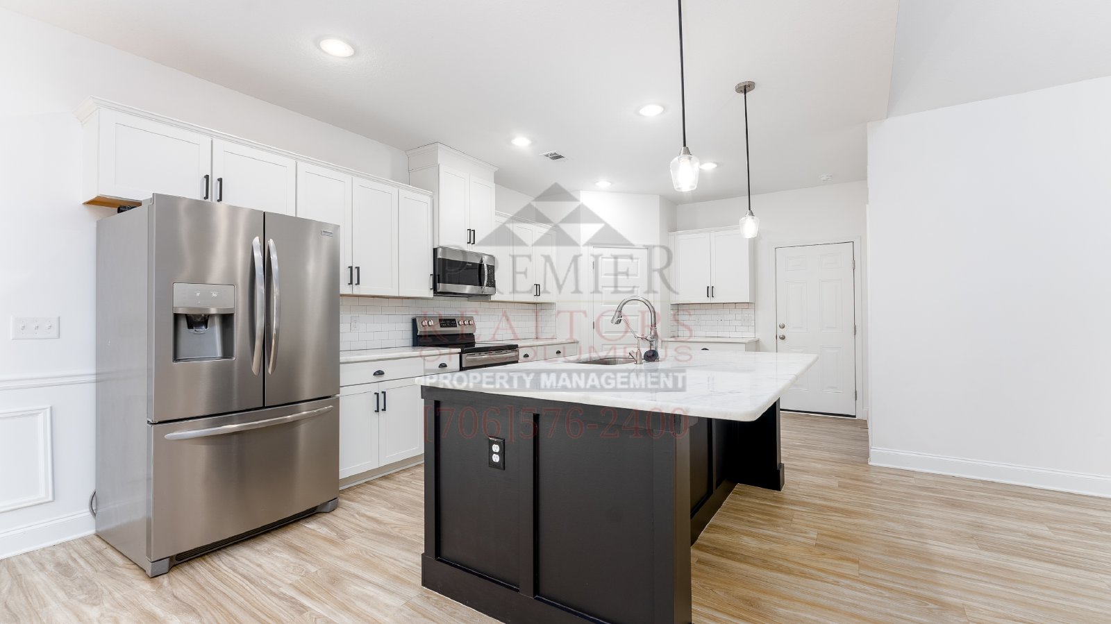 9825 North Ivy Park Drive - 1 property image