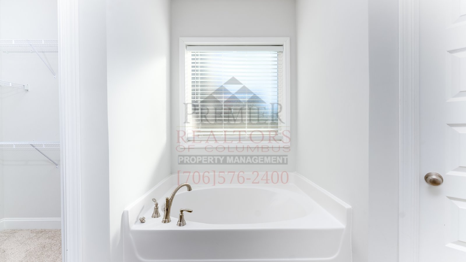 9825 North Ivy Park Drive - 1 property image