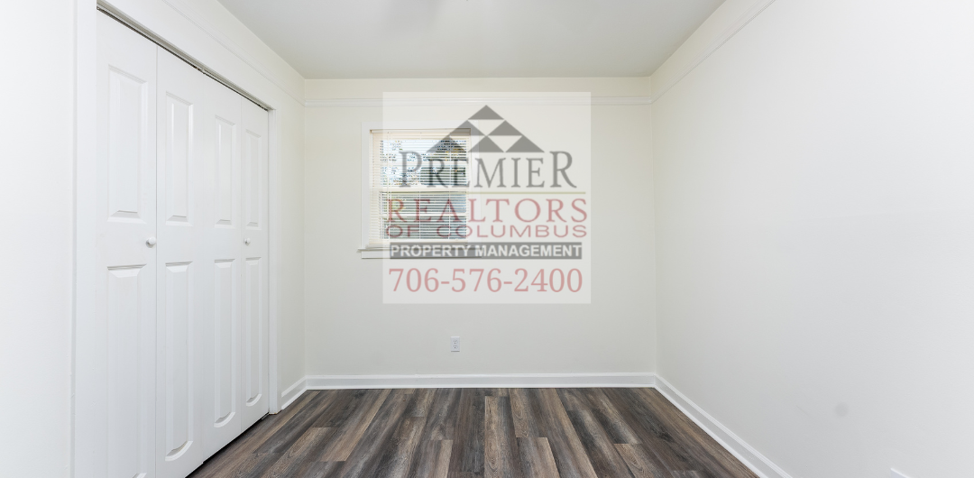 4702 Harbin Street - 1 property image