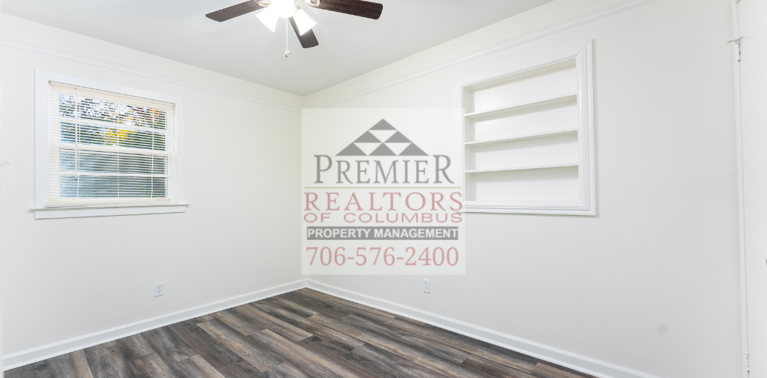 4702 Harbin Street - 1 property image