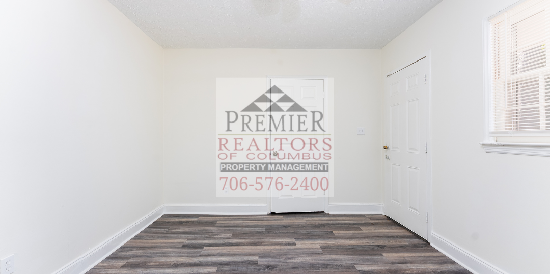 4702 Harbin Street - 1 property image