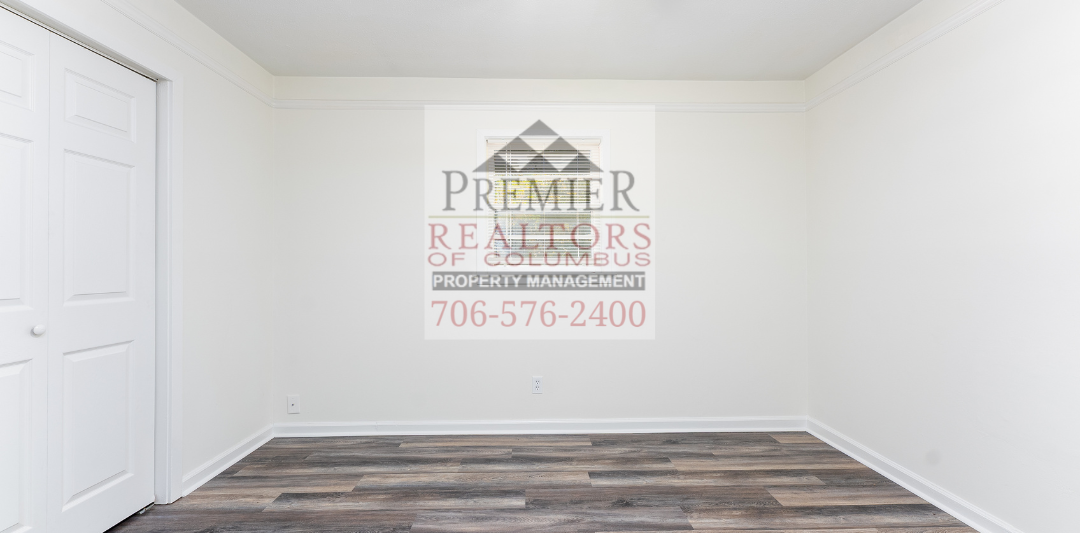 4702 Harbin Street - 1 property image