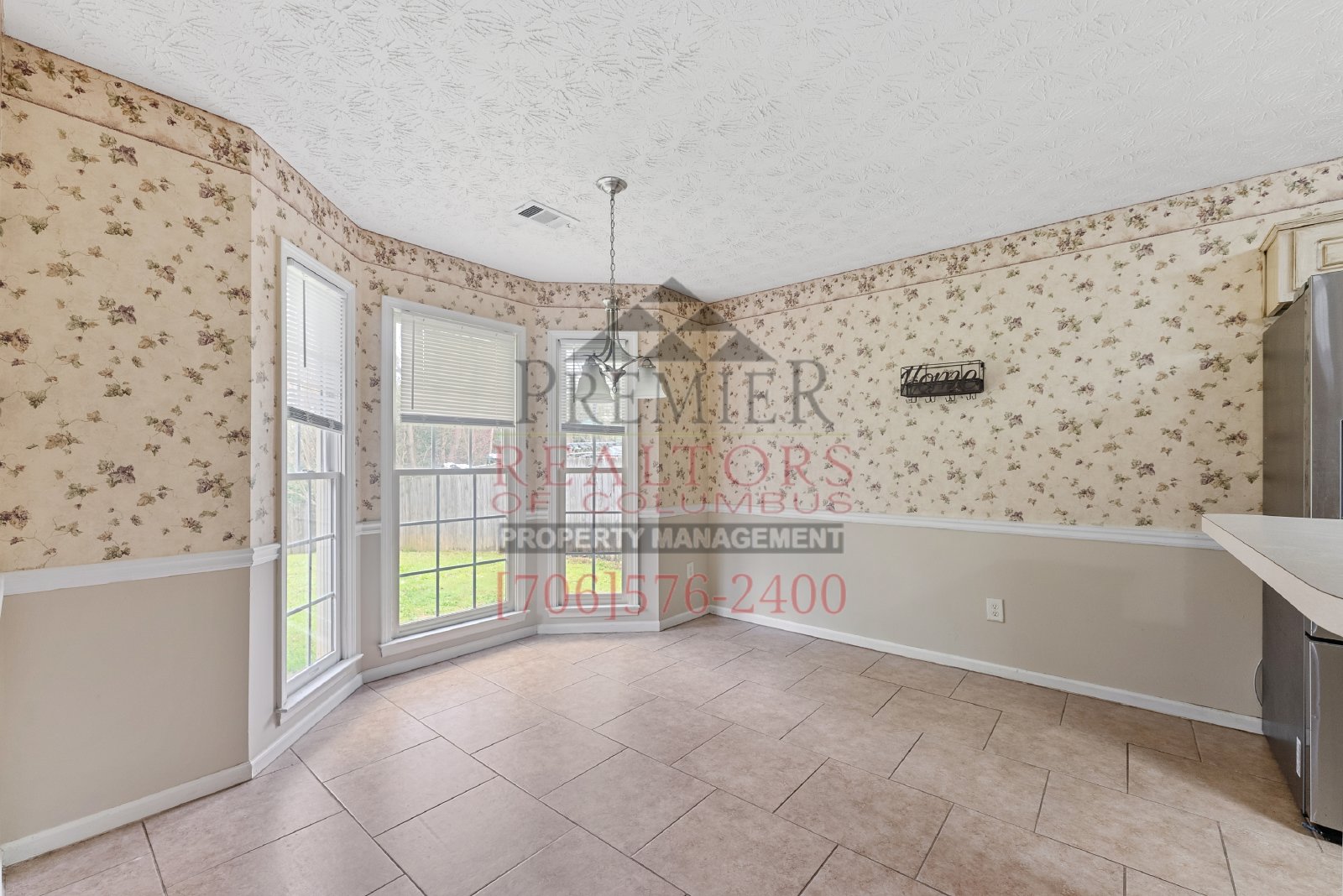 6009 North Pointe Drive - 1 property image