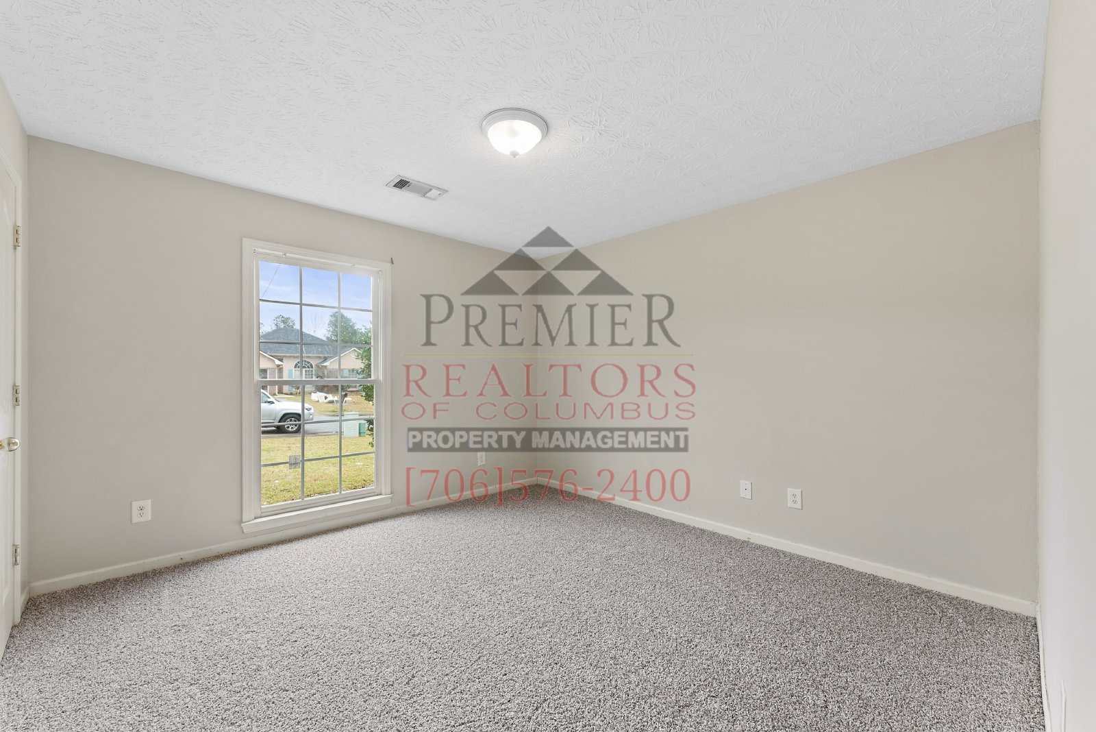 6009 North Pointe Drive - 1 property image