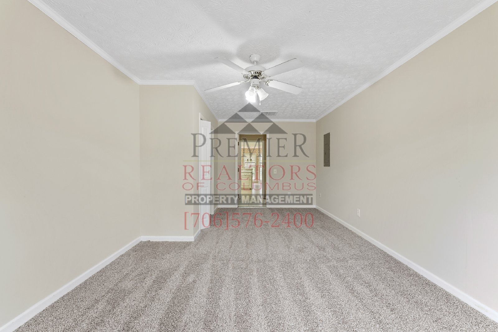 6009 North Pointe Drive - 1 property image