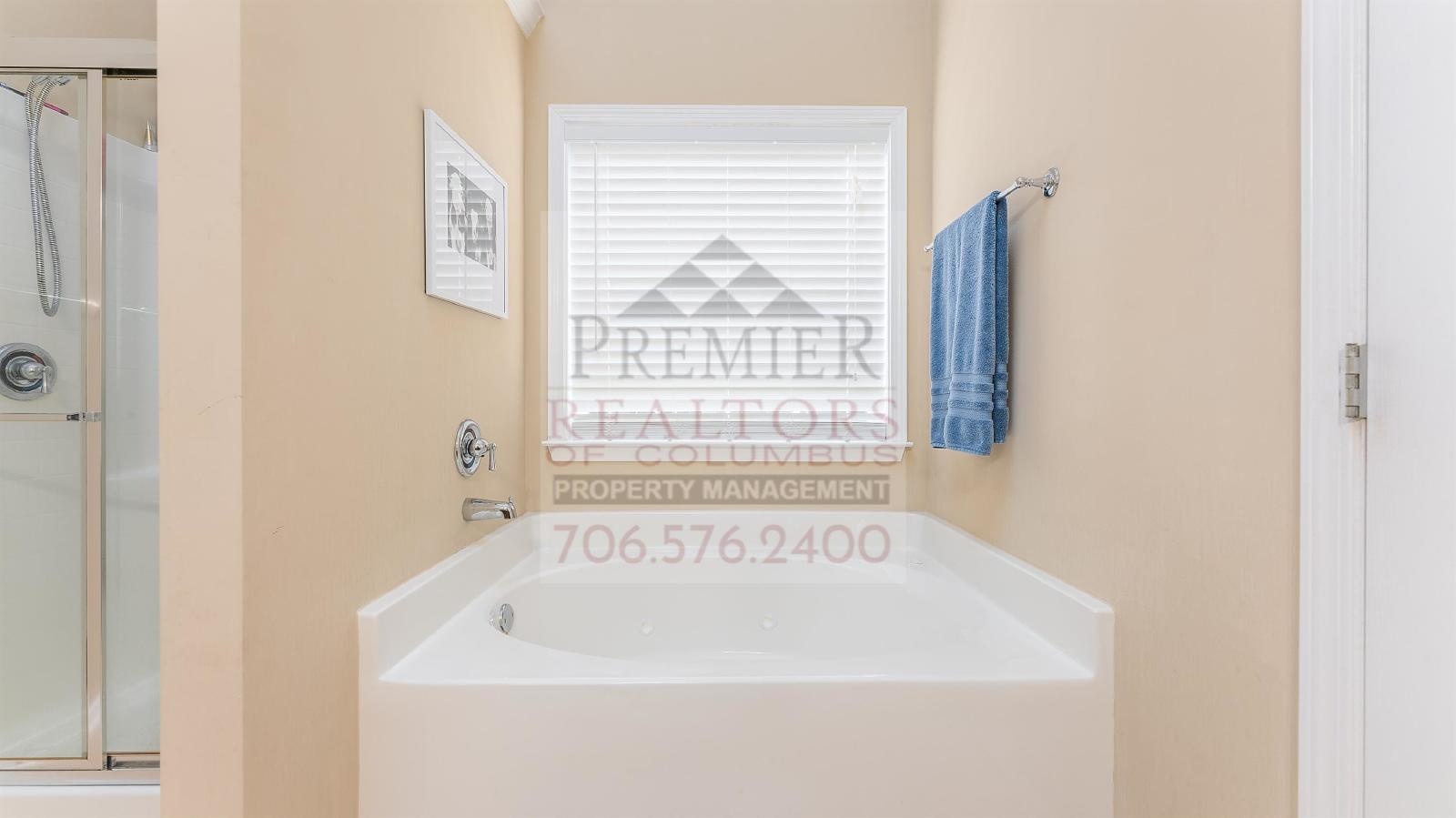 22 Oakwood Drive - 1 property image