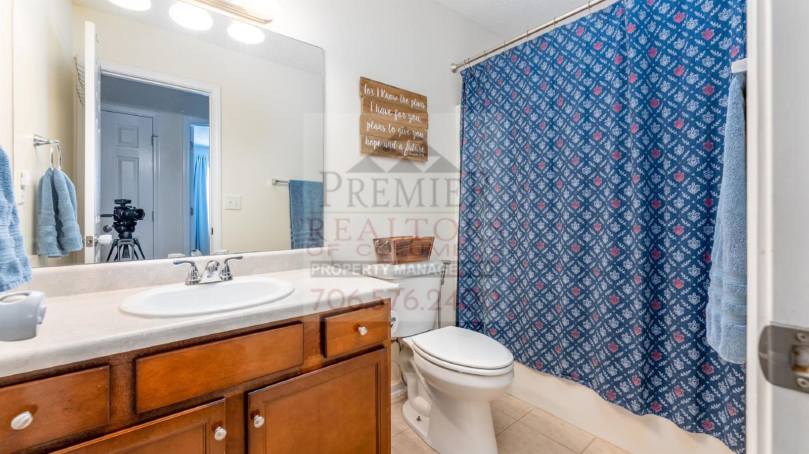 22 Oakwood Drive - 1 property image