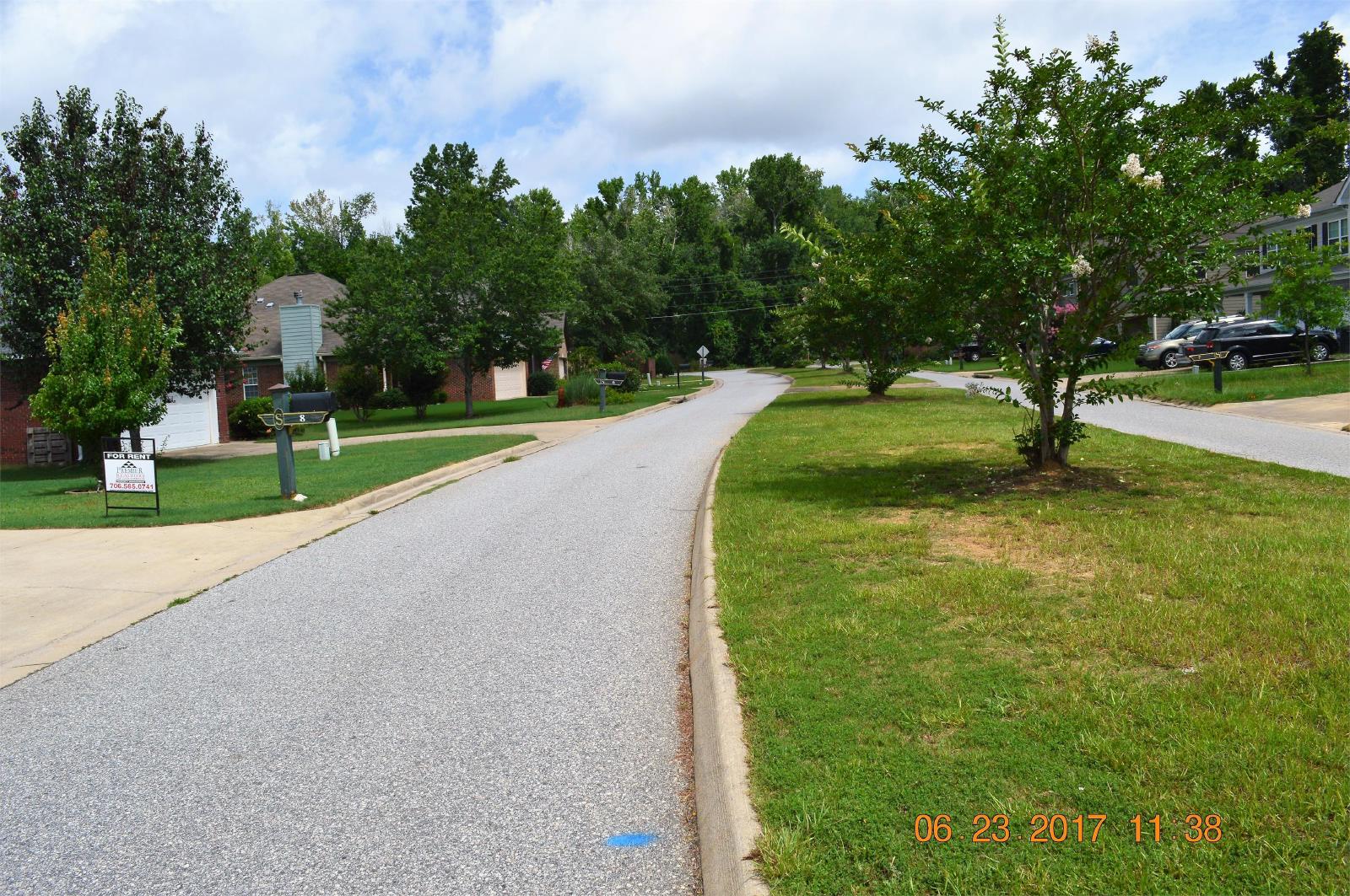 8 Lincolnshire Lane - 1 property image