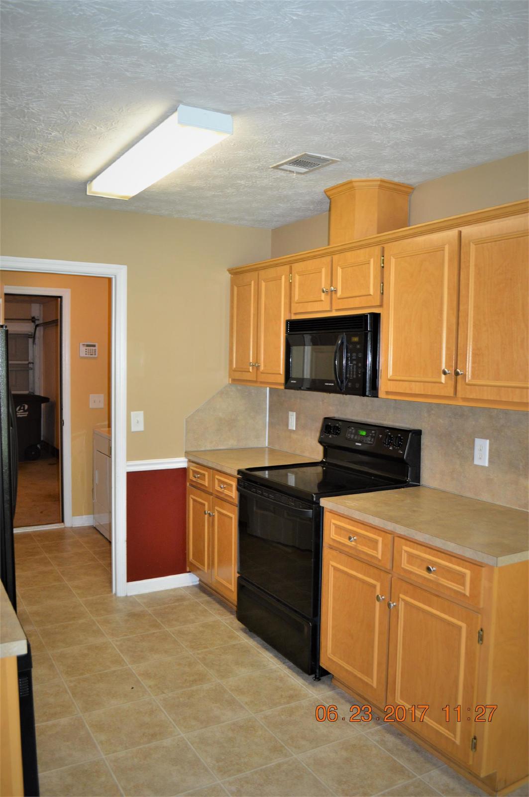 8 Lincolnshire Lane - 1 property image