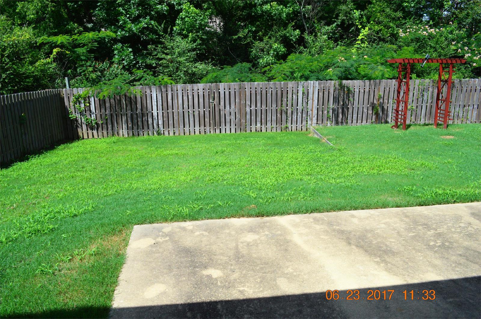 8 Lincolnshire Lane - 1 property image