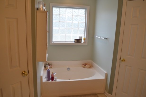 8 Lincolnshire Lane - 1 property image