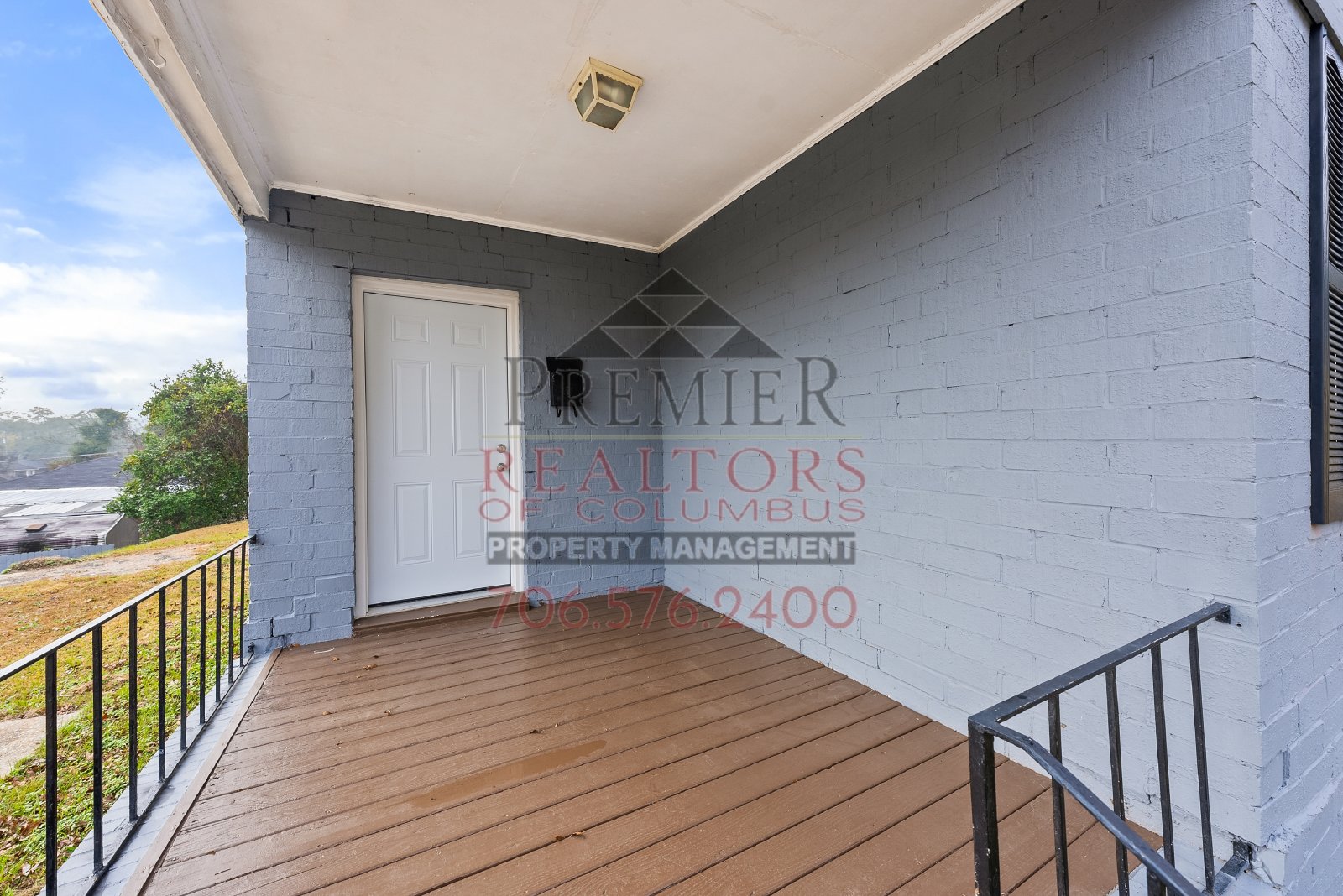 3322 10th St. - 1 property image