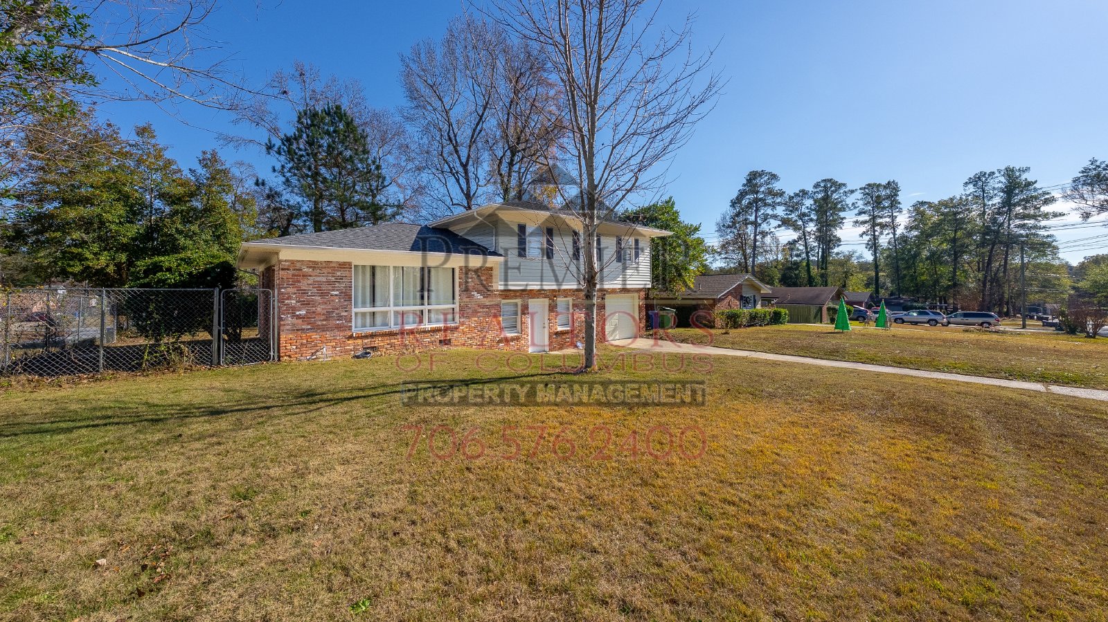 386 Victoria Drive - 1 property image