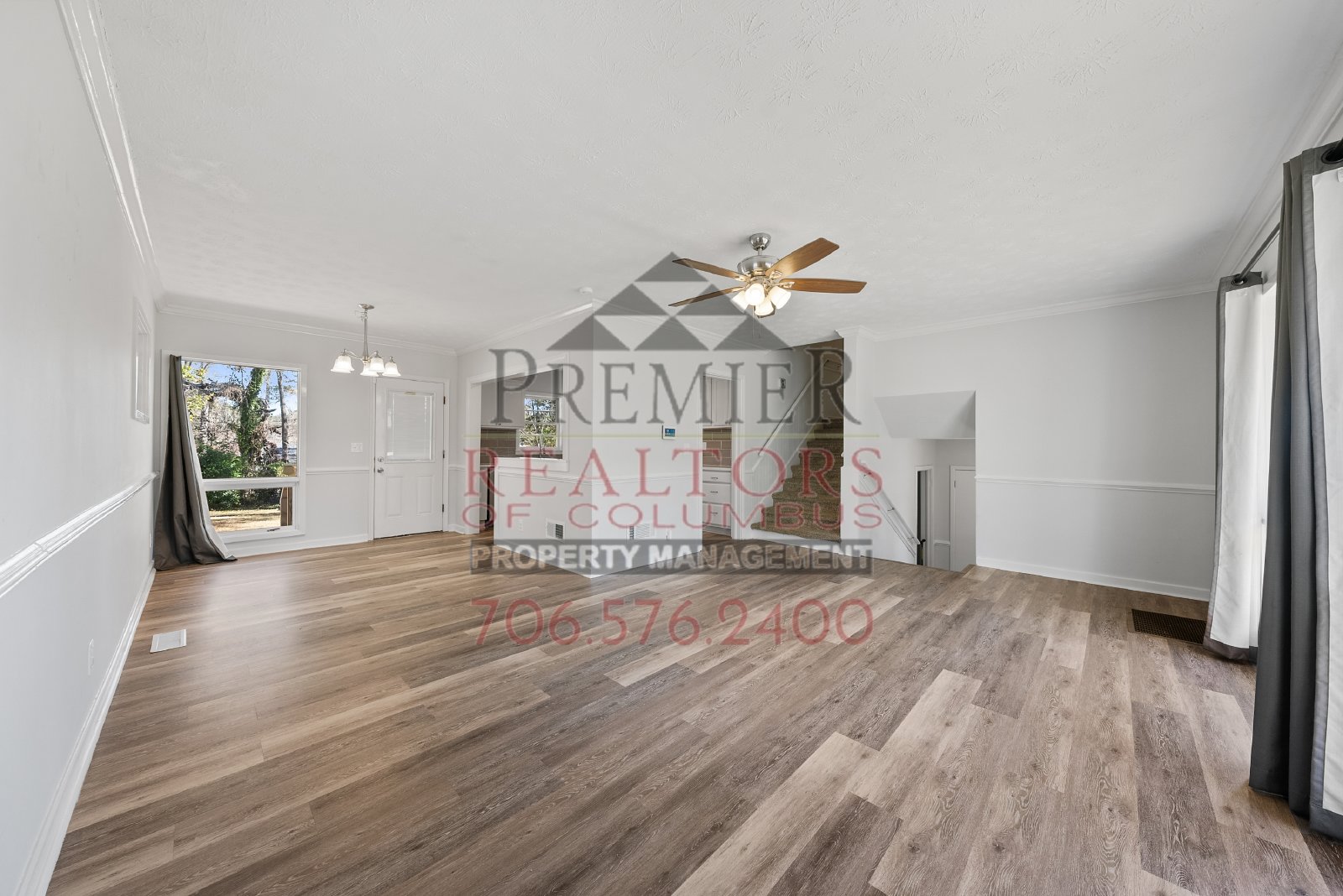 386 Victoria Drive - 1 property image