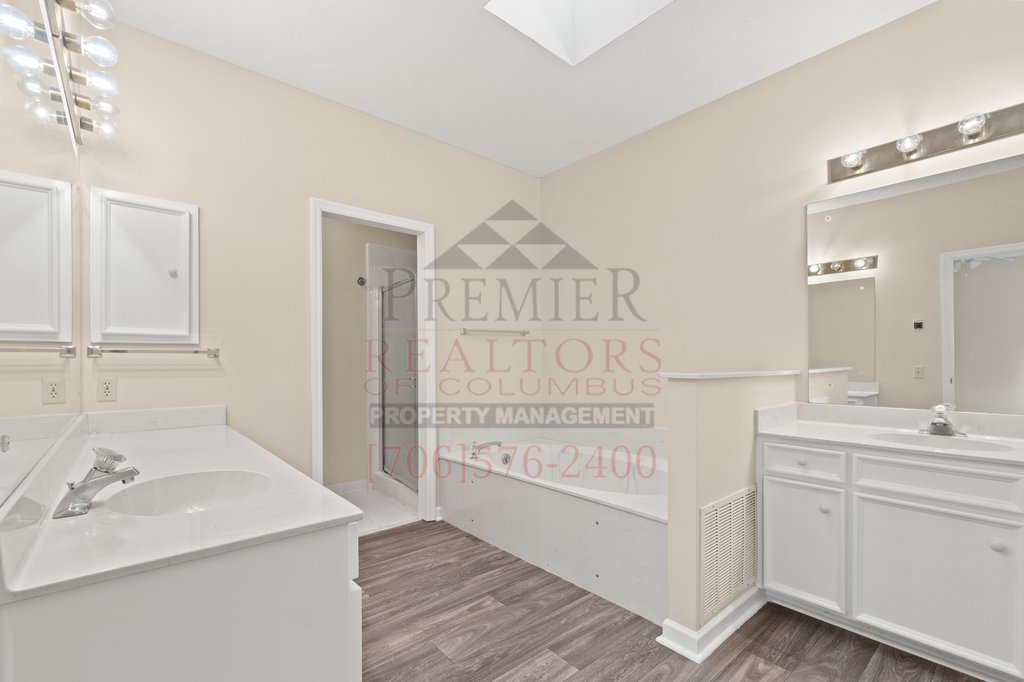 6157 Bristol Boulevard - 1 property image