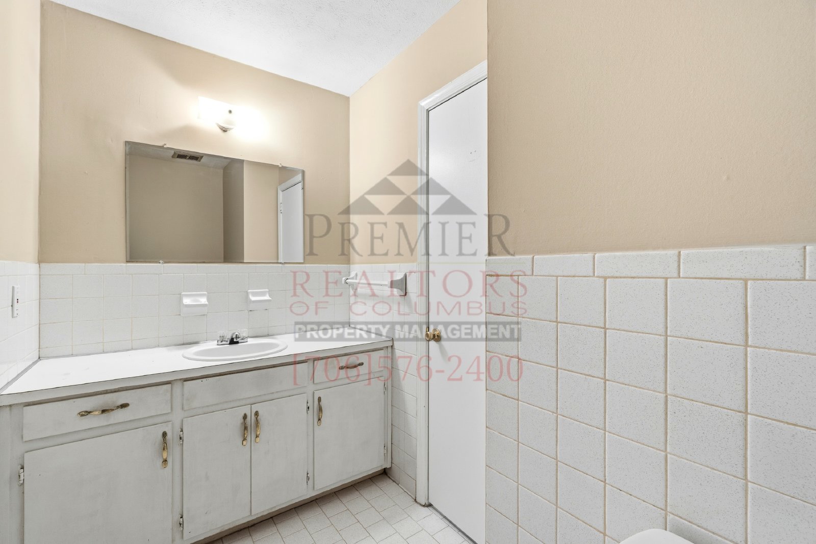 520 Asa Drive - 1 property image