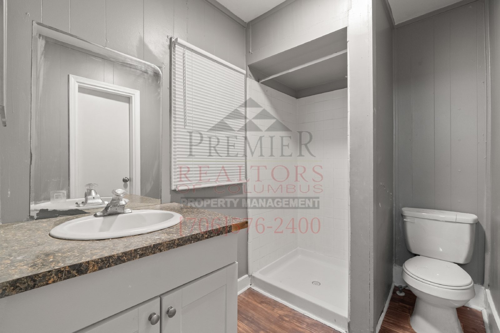 617 32nd St. - 1 property image