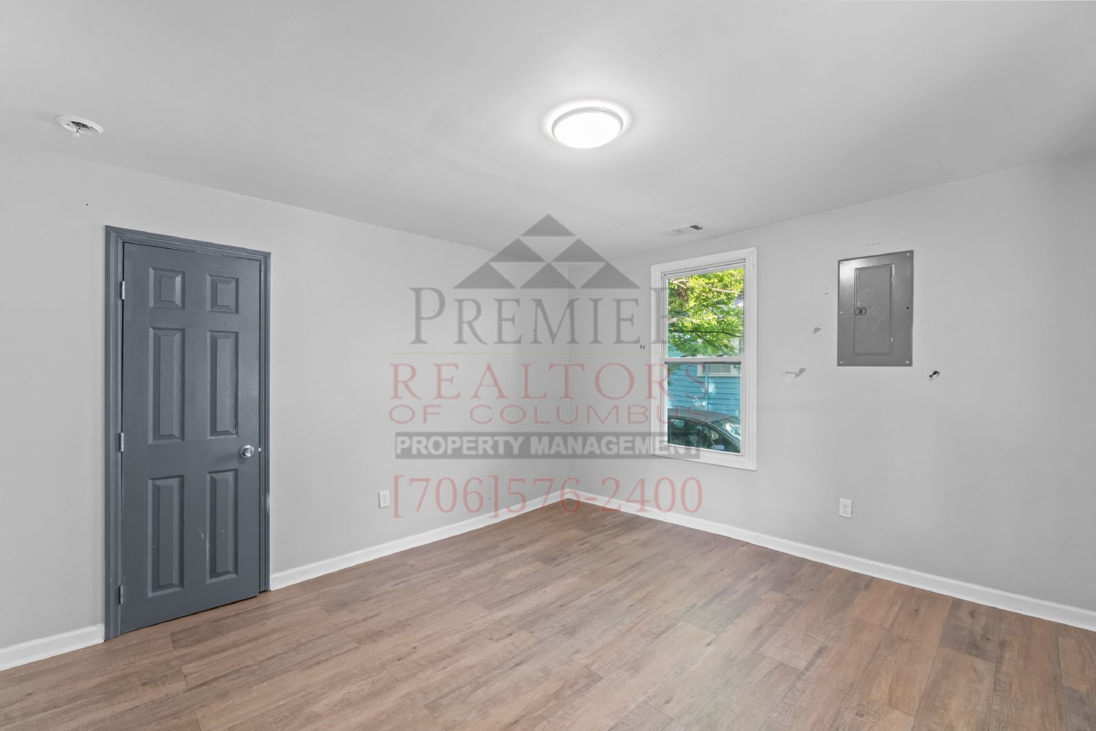 615 32nd St. - 1 property image