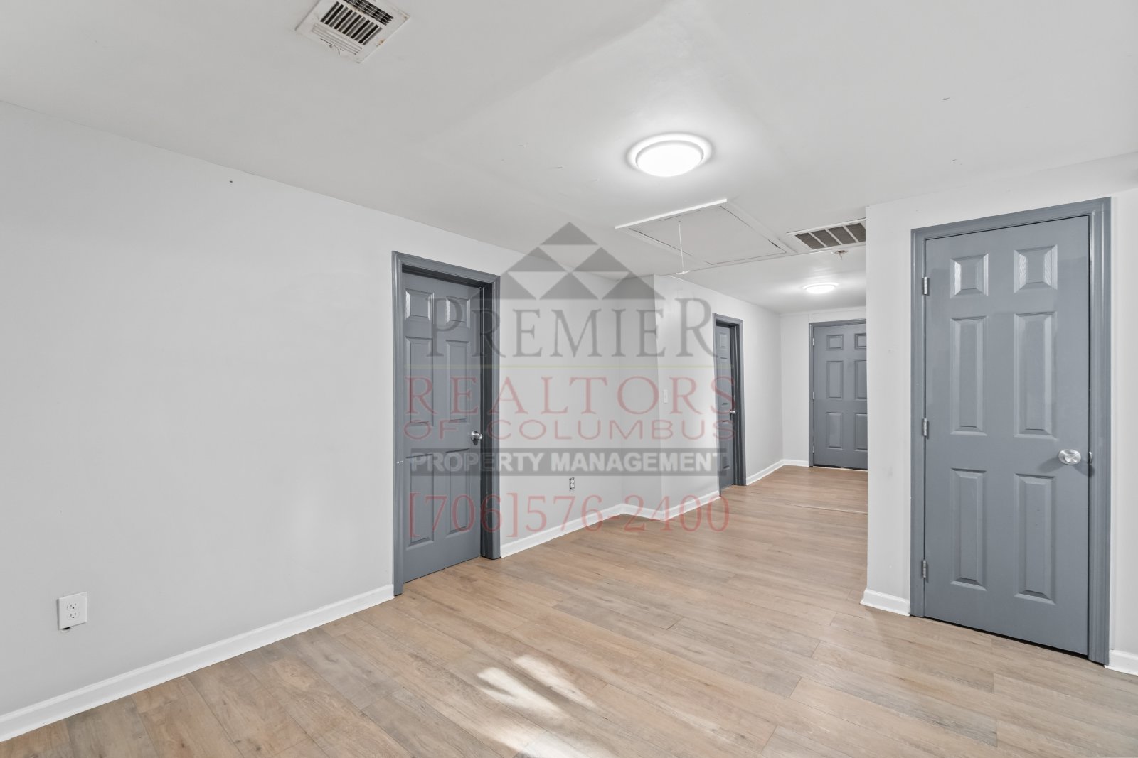 615 32nd St. - 1 property image