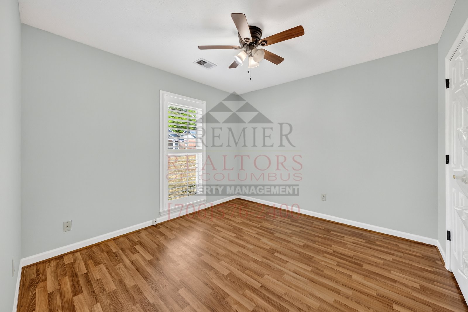 7005 Robin's Nest Drive - 1 property image