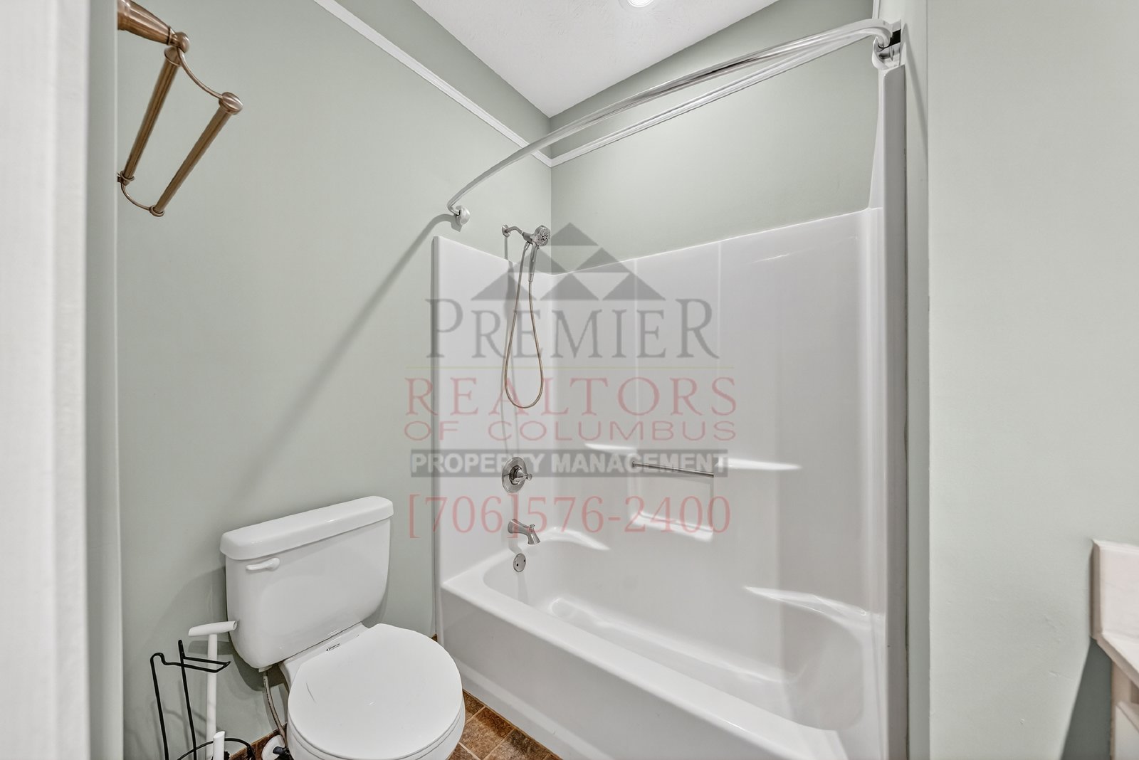7005 Robin's Nest Drive - 1 property image