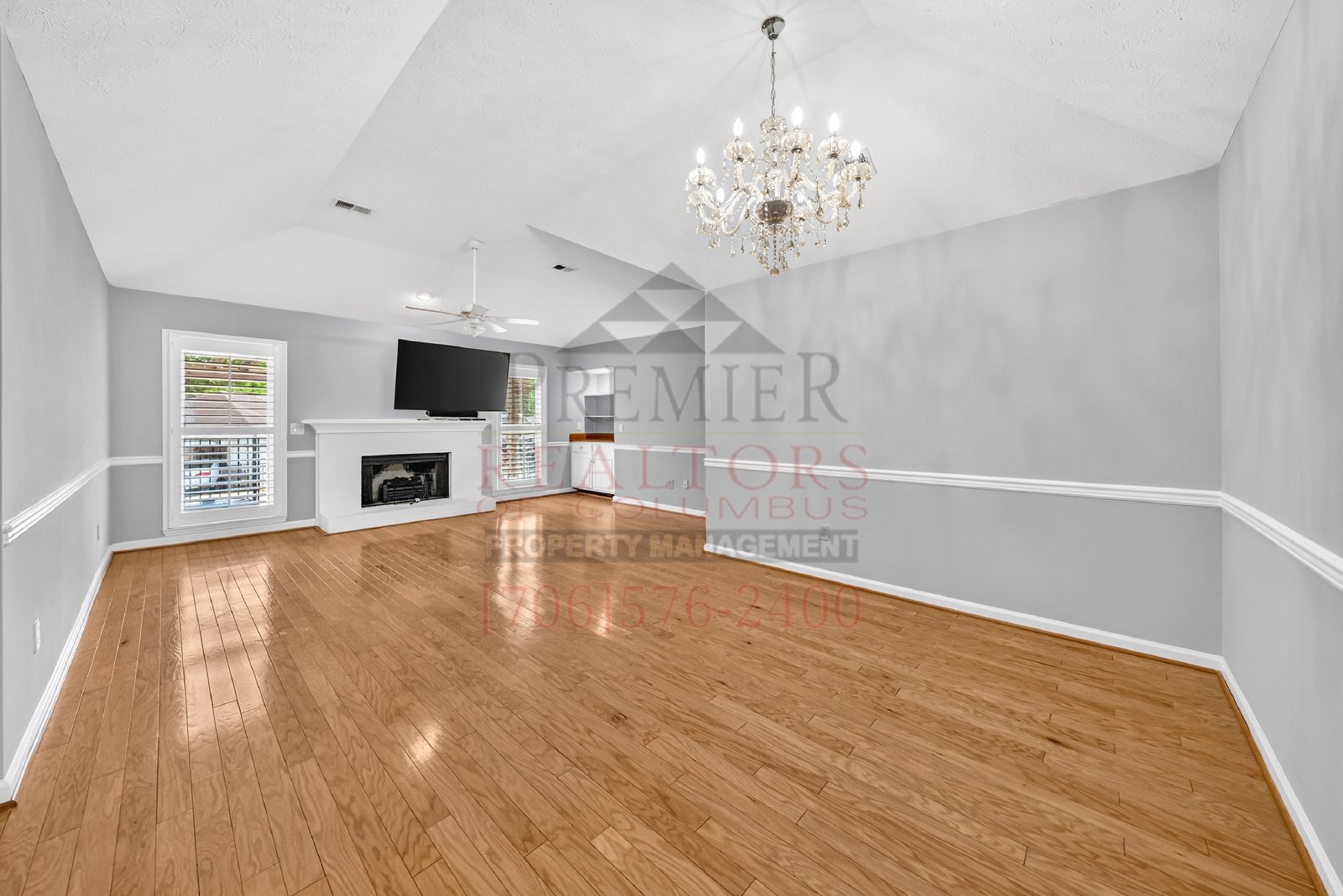 7005 Robin's Nest Drive - 1 property image