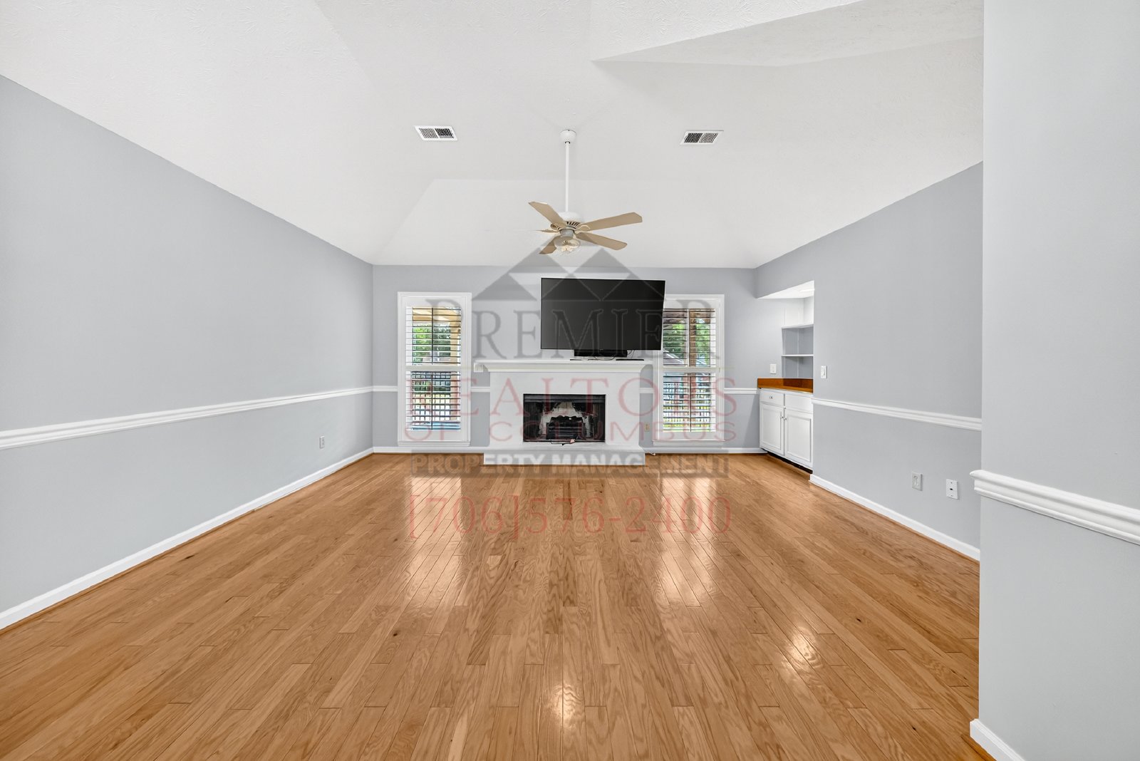 7005 Robin's Nest Drive - 1 property image