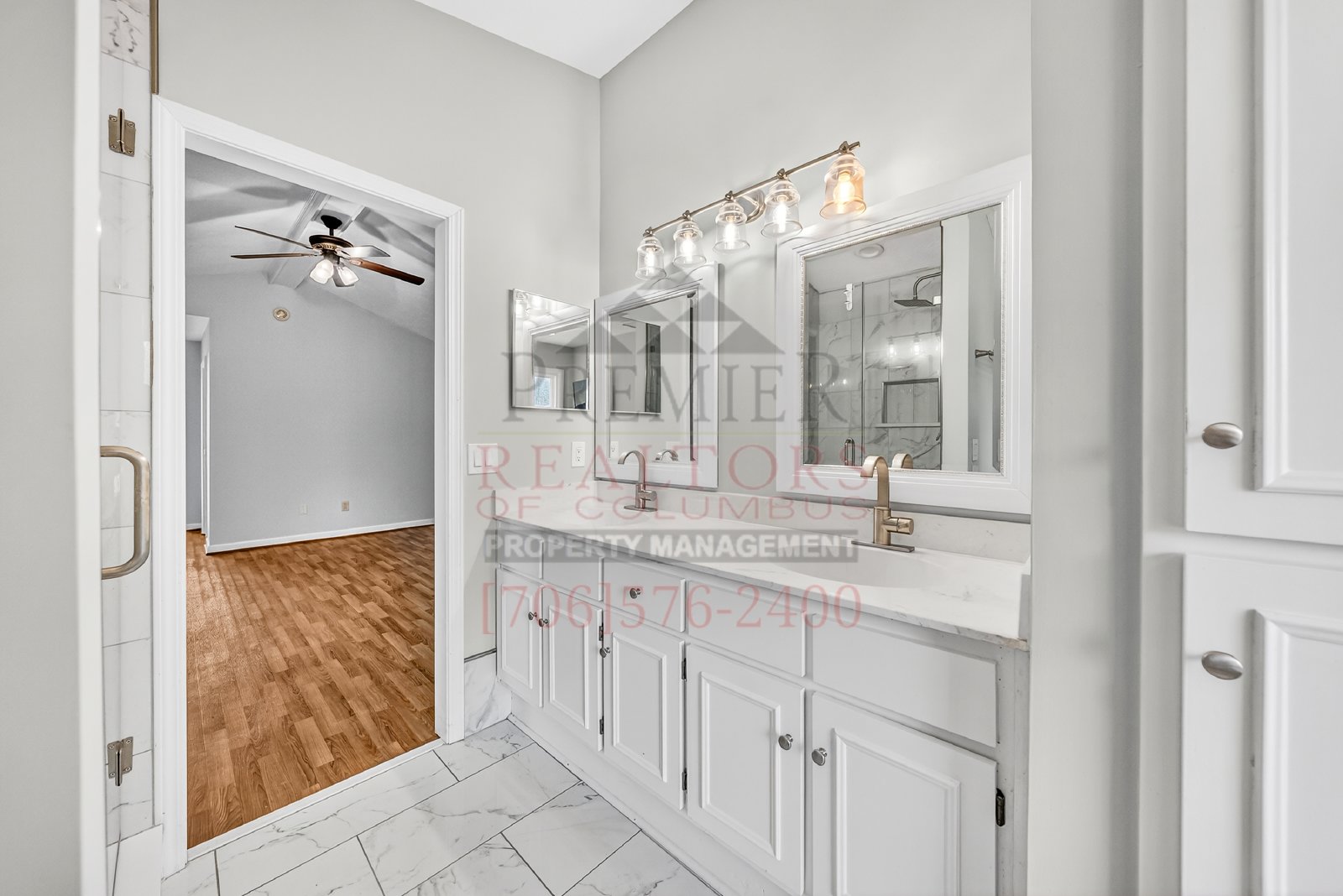 7005 Robin's Nest Drive - 1 property image