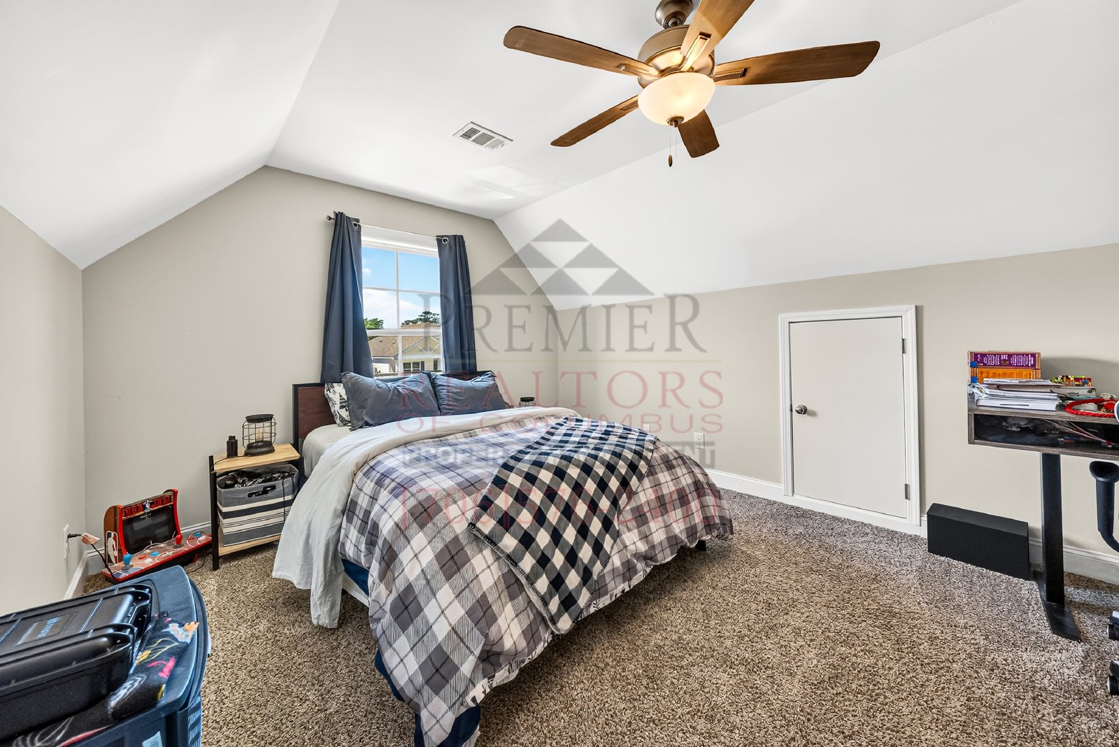 6897 Omaha Drive - 1 property image