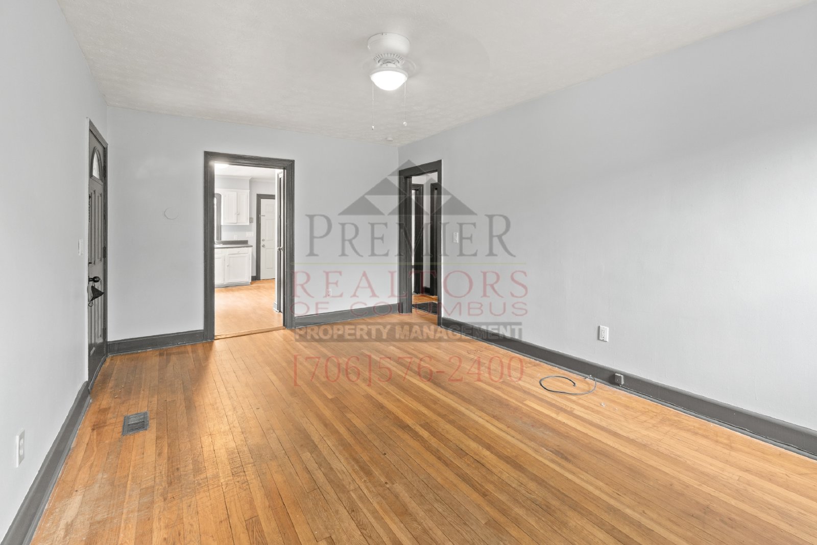 1527 11th Ave - 1 property image