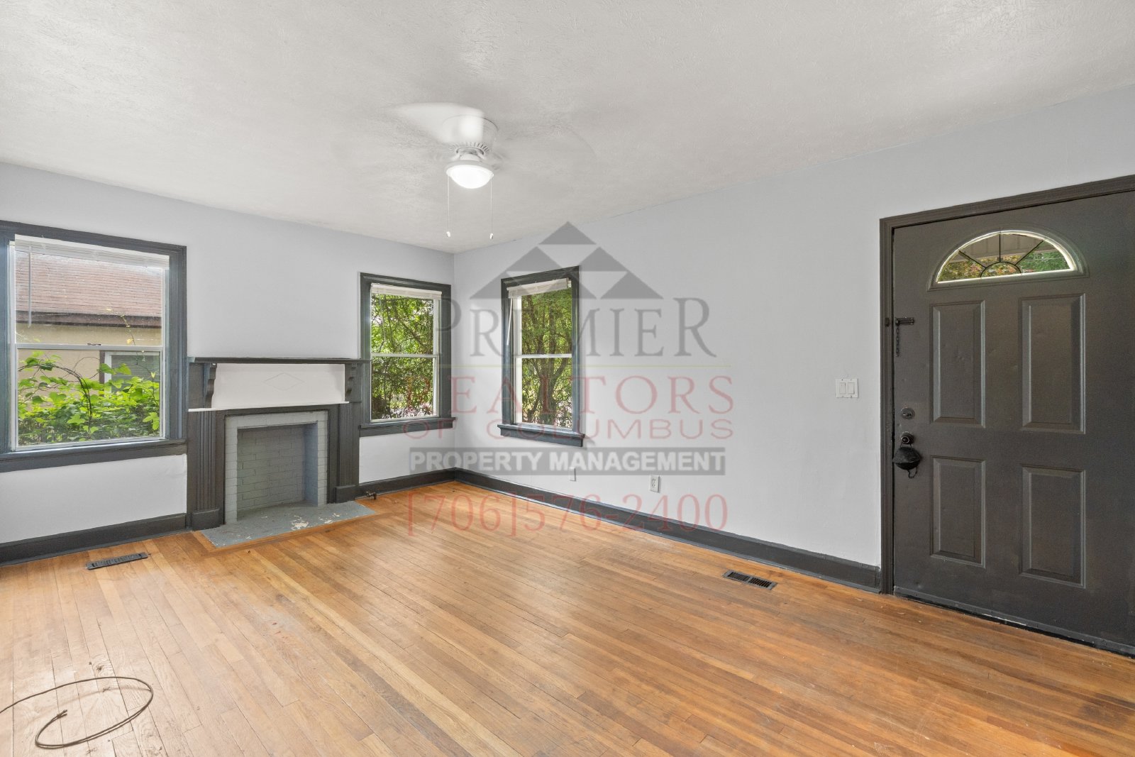 1527 11th Ave - 1 property image