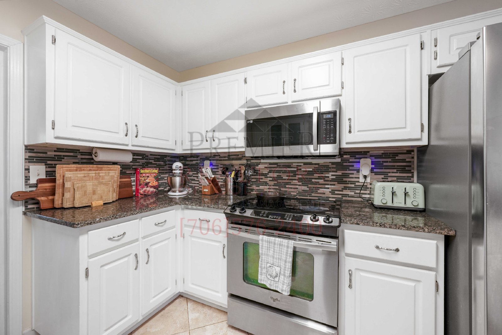 393 Lee Road 554 - 1 property image