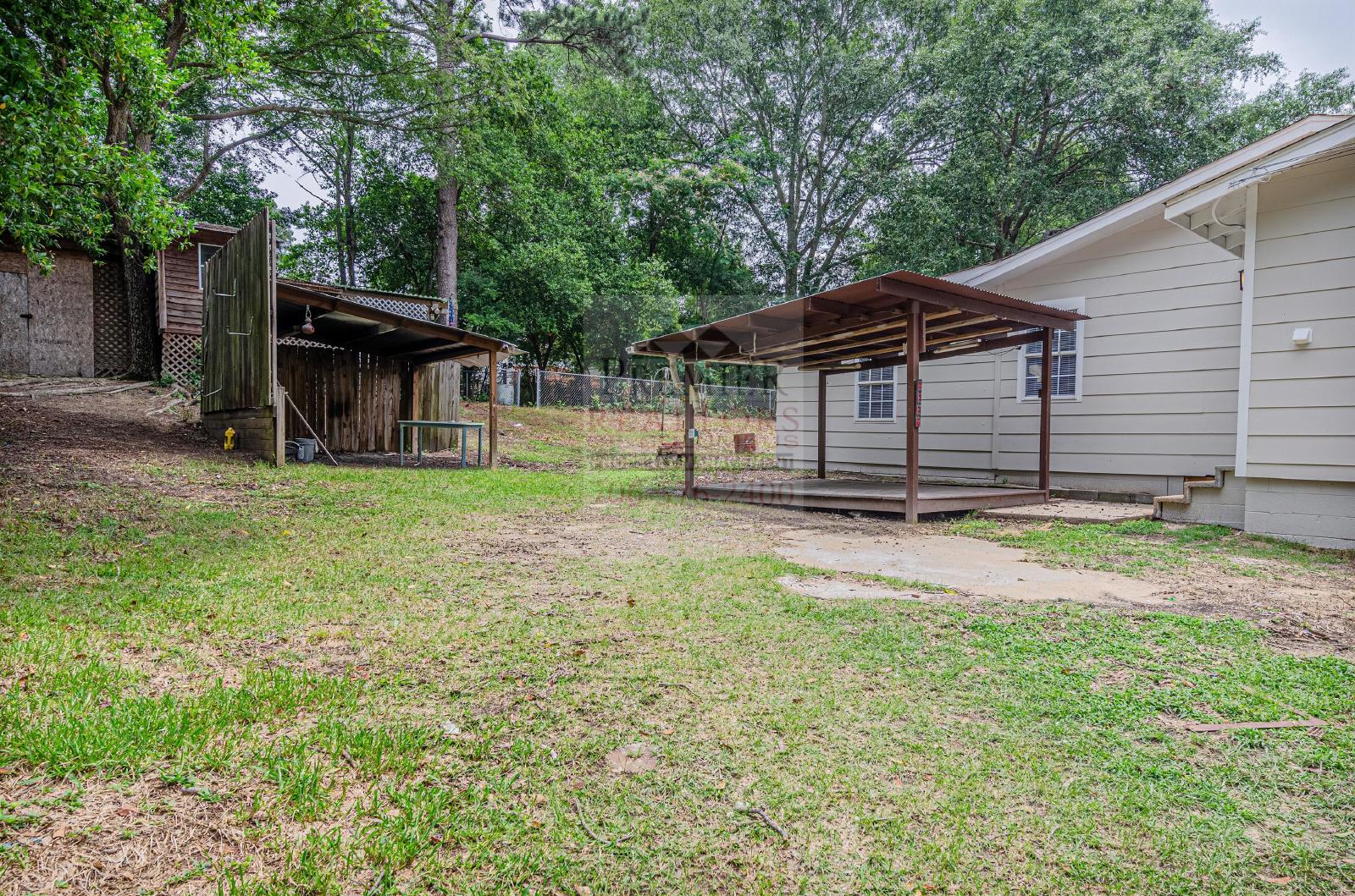 5724 Sanford Avenue - 1 property image