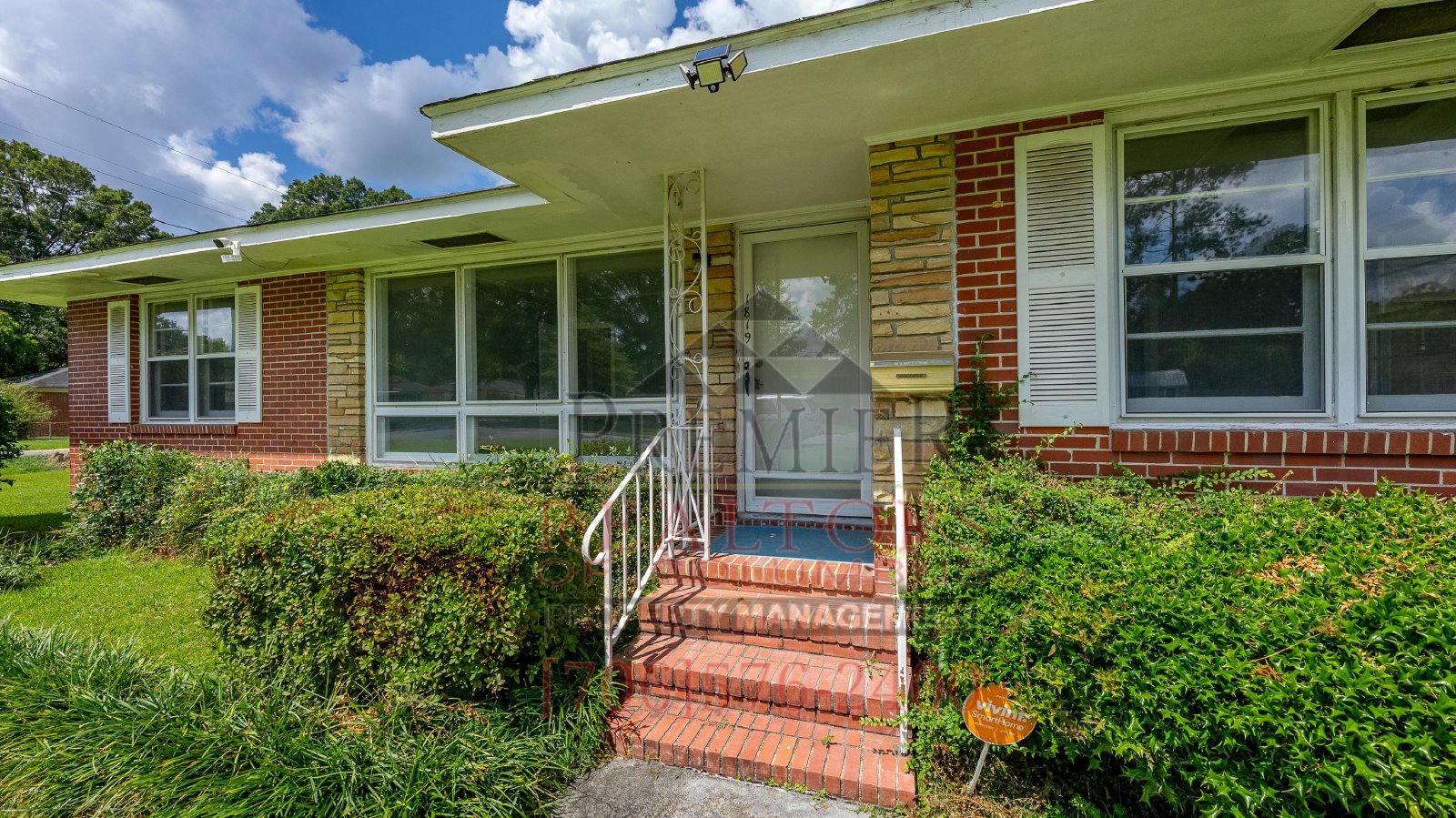 1819 Rosemary Lane - 1 property image