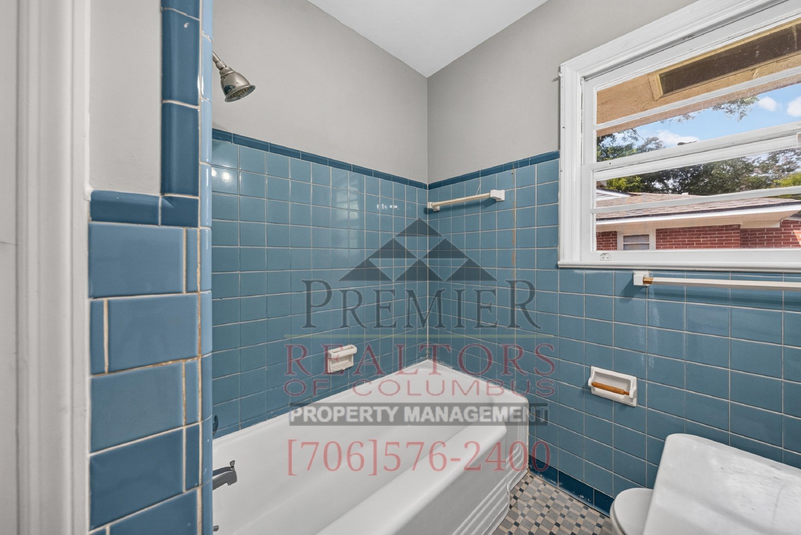 1819 Rosemary Lane - 1 property image