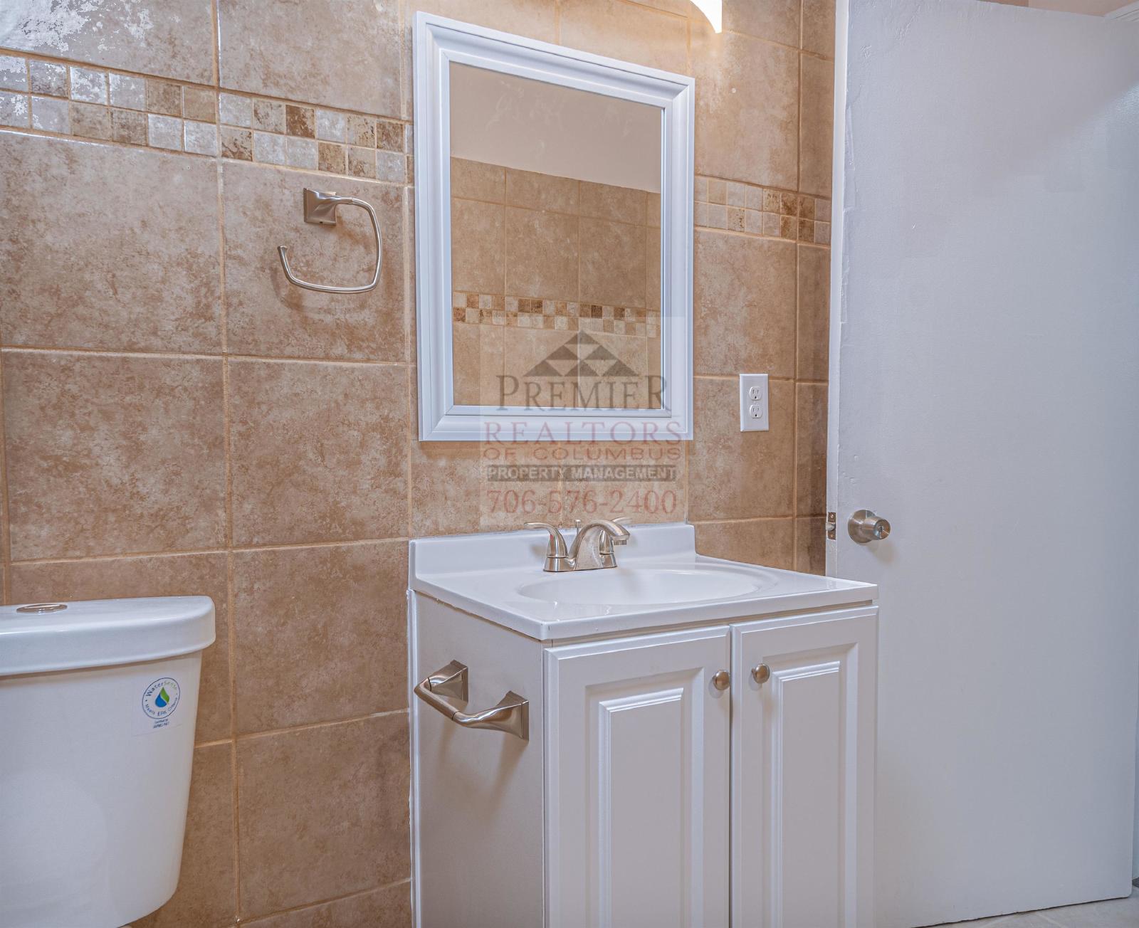5724 Sanford Avenue - 1 property image