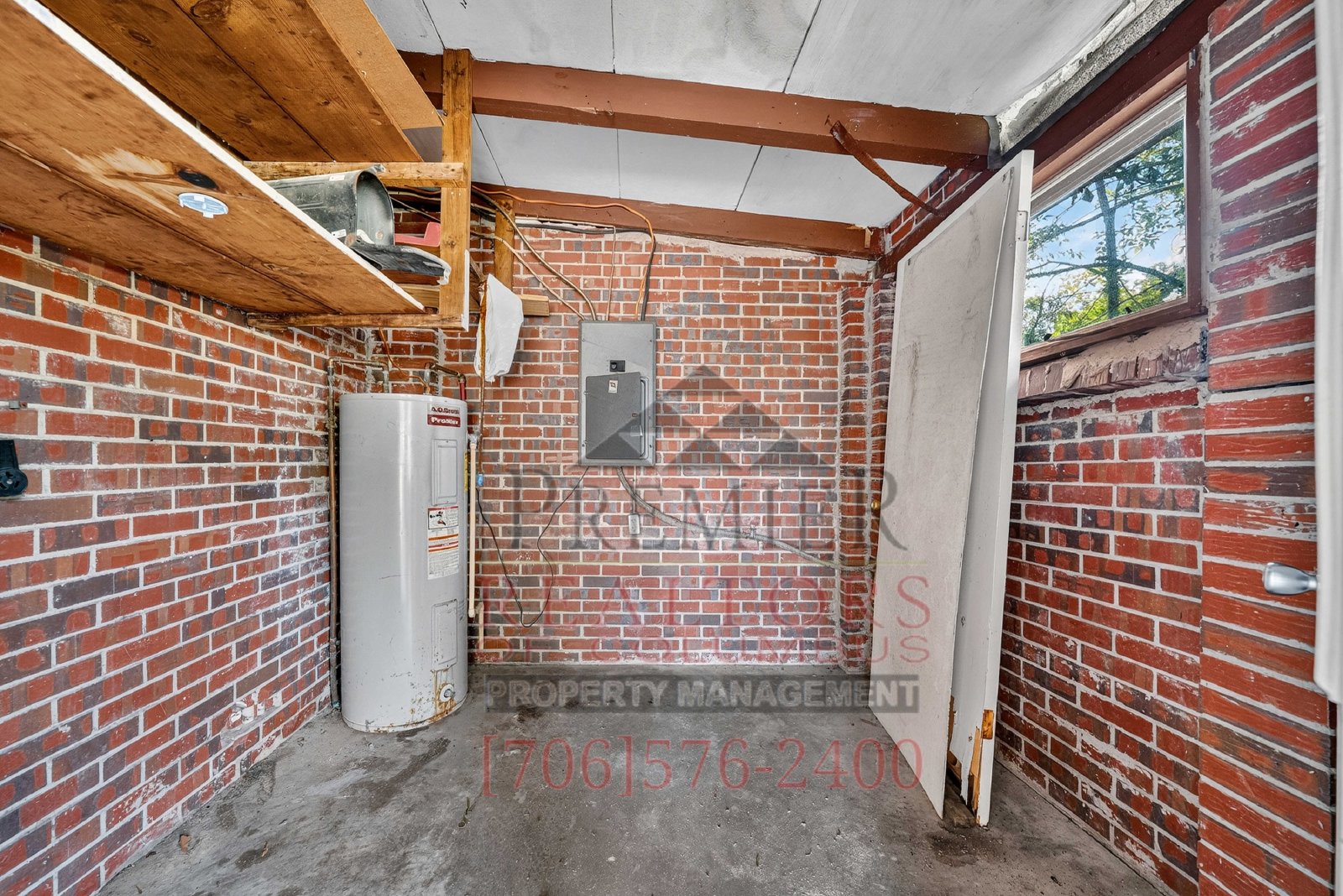 2468 Walker St. - 1 property image