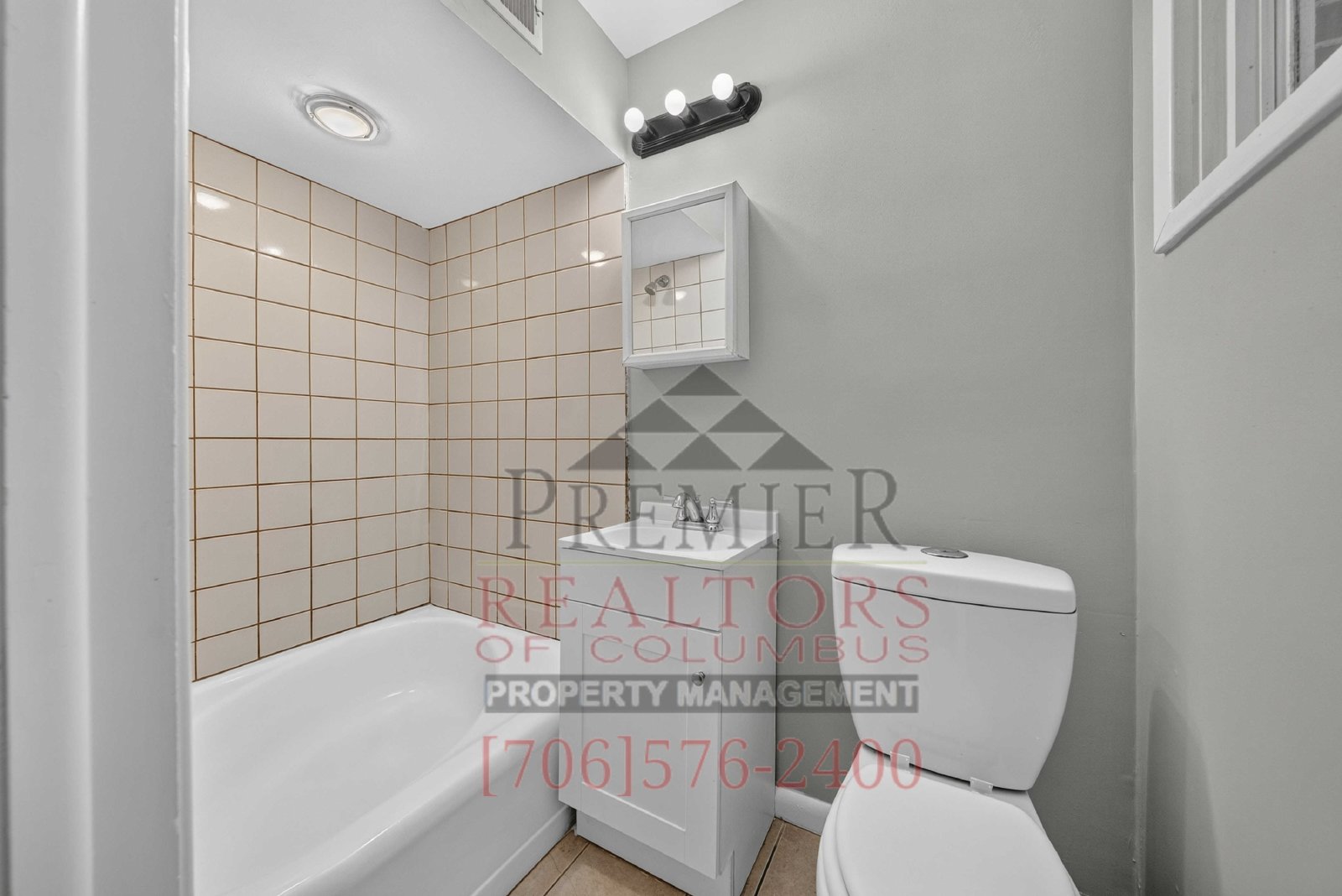 2468 Walker St. - 1 property image