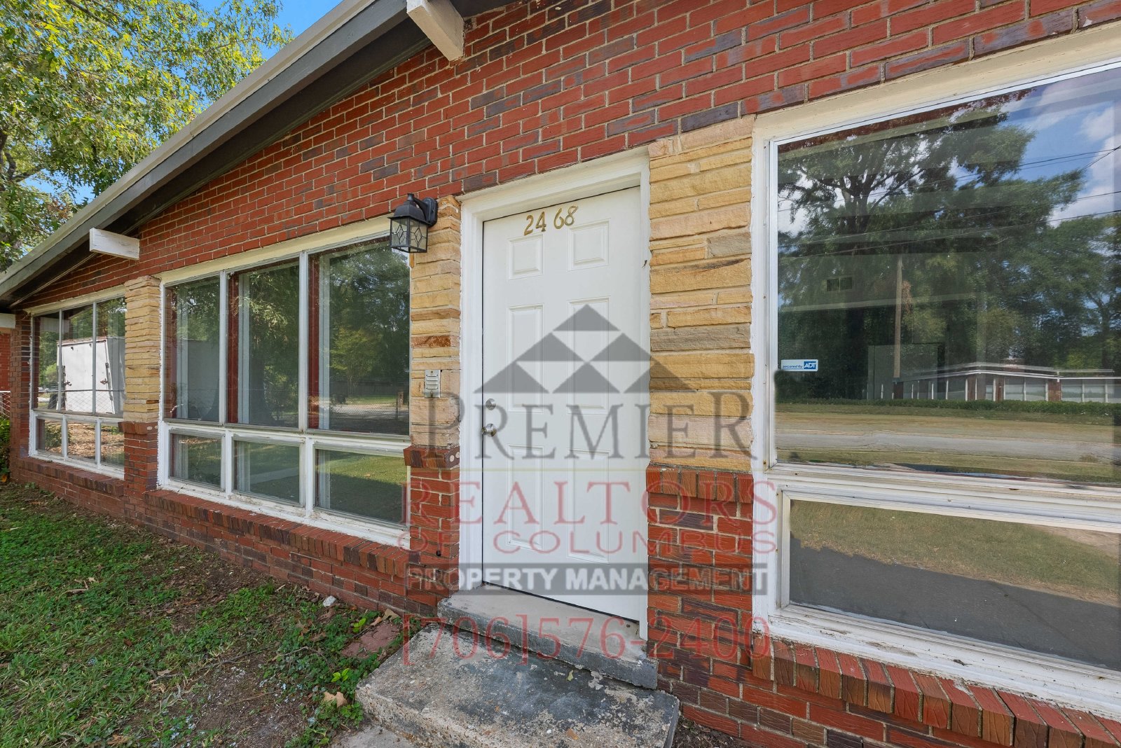 2468 Walker St. - 1 property image