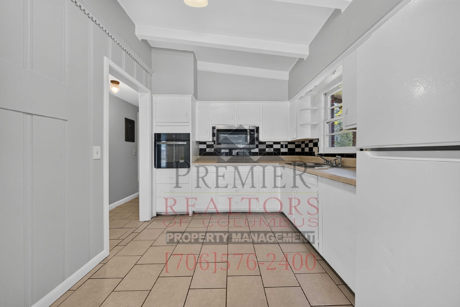 2468 Walker St. - 1 property image