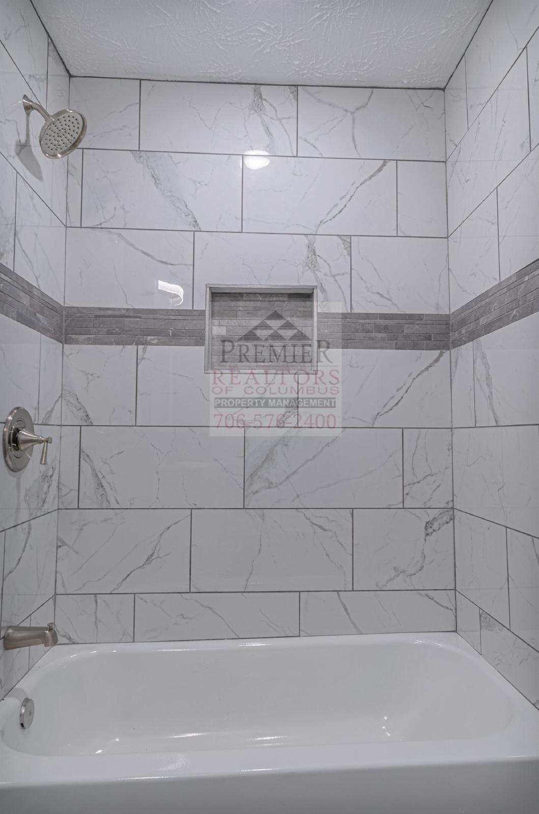 5724 Sanford Avenue - 1 property image